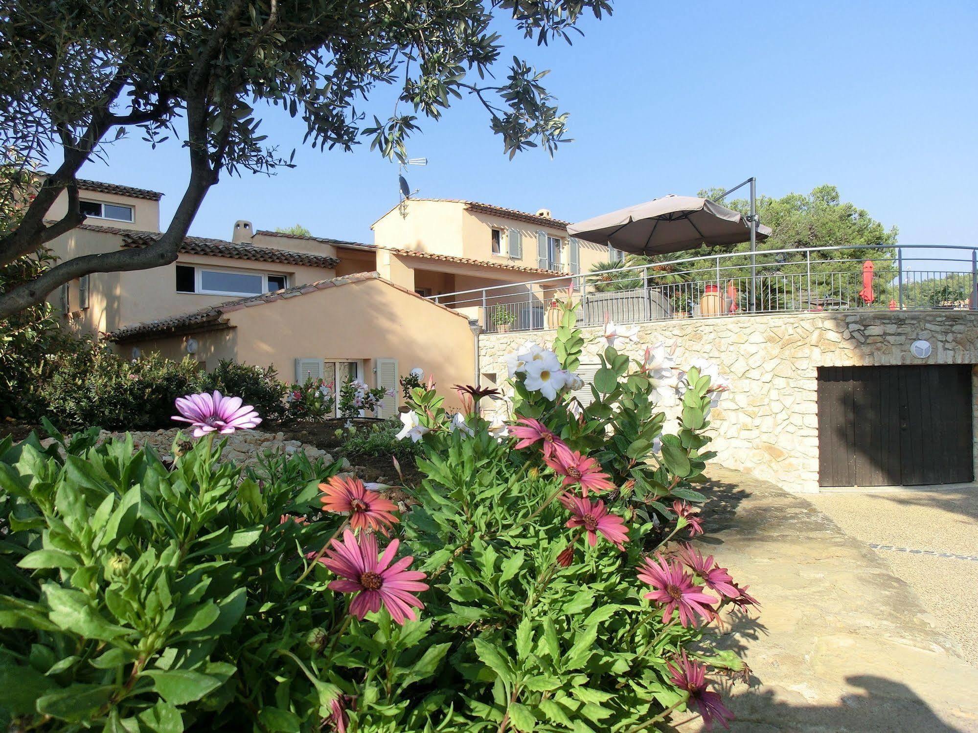 Villa Azur Golf Bandol Exteriör bild